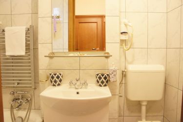 Hotel Agentia H Accommodation:  BUCHAREST