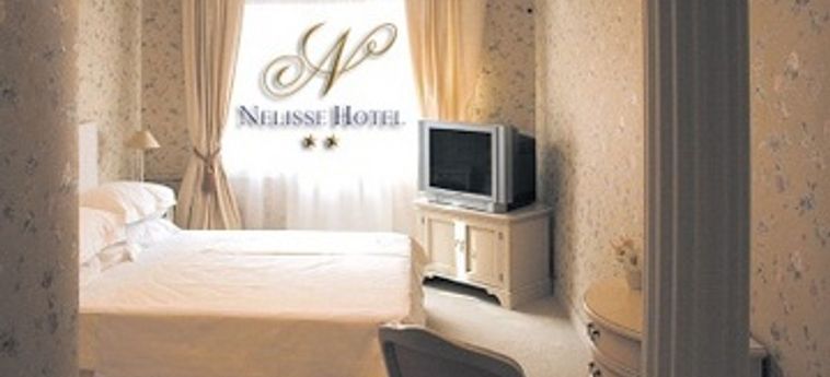 Hotel Nelisse:  BUCHAREST