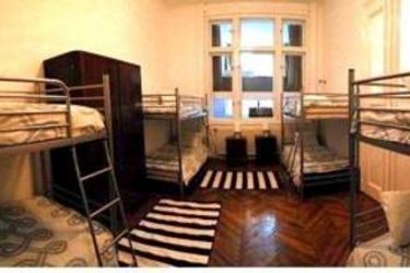 Baroque Hostel &Amp; Coworking Budapest: Photo 