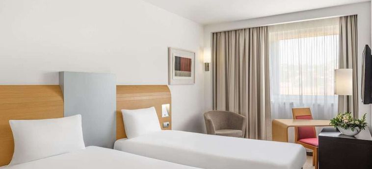 Hotel Novotel Budapest City &Amp; Budapest Congress Center  Budapest: Photo 