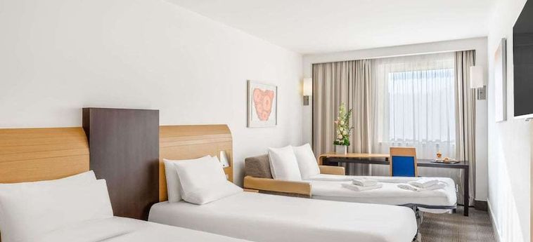 Hotel Novotel Budapest City &Amp; Budapest Congress Center  Budapest: Photo 
