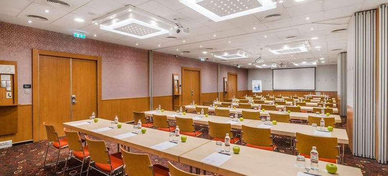Hotel Novotel Budapest City &Amp; Budapest Congress Center  Budapest: Photo 