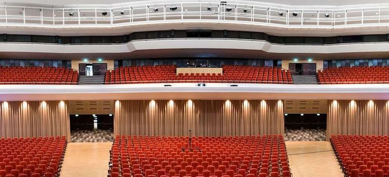Hotel Novotel Budapest City &Amp; Budapest Congress Center  Budapest: Photo 