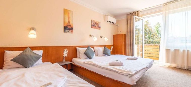 Korona Pension Hotel Budapest:  BUDAPEST