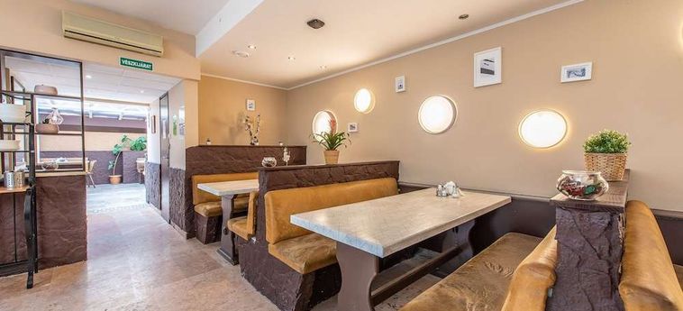 Korona Pension Hotel Budapest:  BUDAPEST