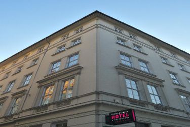 Cosmo City Hotel:  BUDAPEST