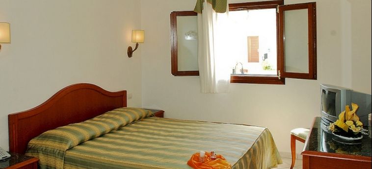 Hotel Cala Mirto:  BUDONI - OLBIA-TEMPIO