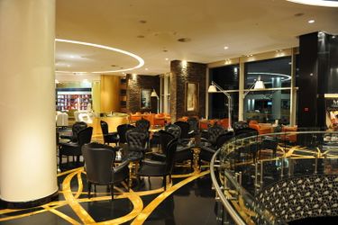 Hotel Splendid Conference & Spa Resort:  BUDVA