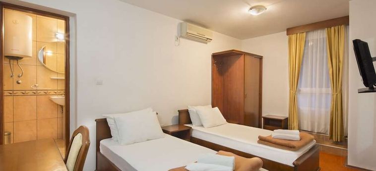Hotel Villa Ljubanovic Budva : Photo 