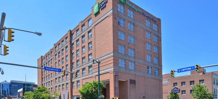 Hotel Holiday Inn Express & Suites Buffalo Downtown:  BUFFALO (NY)