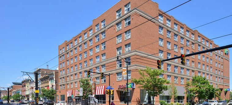 HOLIDAY INN EXPRESS & SUITES BUFFALO DOWNTOWN 3 Stelle