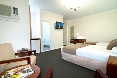 Rose Hotel:  BUNBURY - WESTERN AUSTRALIA