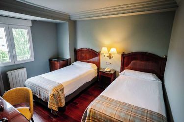Hotel Rice Reyes Catolicos:  BURGOS