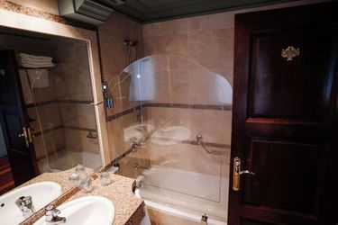 Hotel Rice Reyes Catolicos:  BURGOS