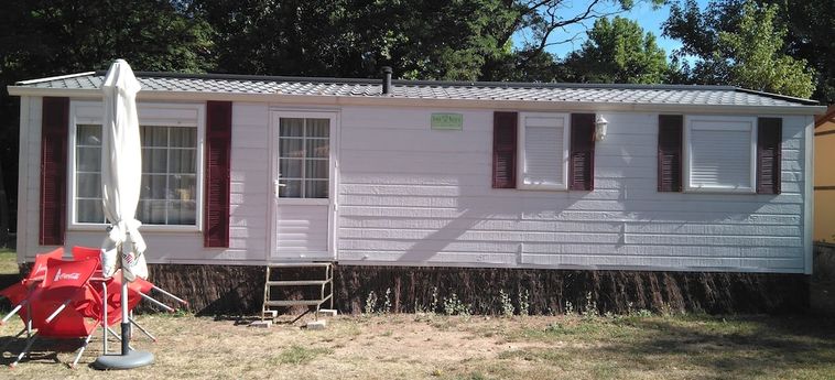 Hotel Camping Fuentes Blancas:  BURGOS