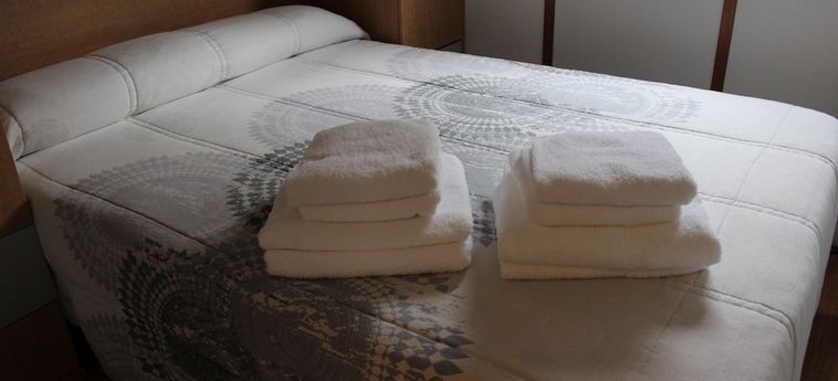 Hotel Camping Fuentes Blancas Burgos: Foto 