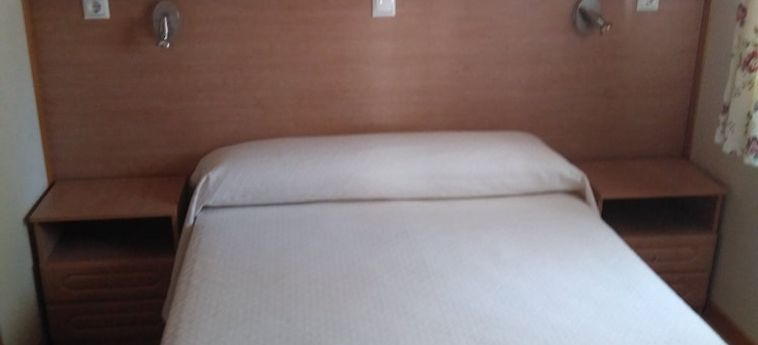 Hotel Camping Fuentes Blancas Burgos: Foto 