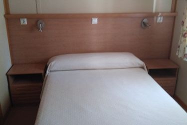 Hotel Camping Fuentes Blancas Burgos: Photo 