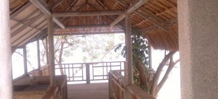 Hotel Palawan Sandcastles Beach Resort:  BUSUANGA