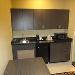 HOLIDAY INN EXPRESS & SUITES BUTLER 2 Stars