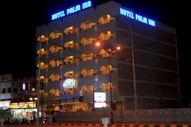 Hotel Palm Inn:  BUTTERWORTH