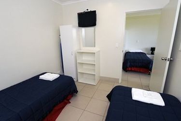 Hotel Caboolture Riverlakes Motel:  CABOOLTURE - QUEENSLAND