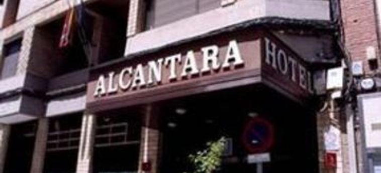 Hotel Alcantara:  CACERES