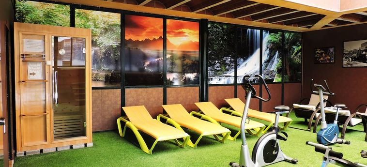 Hotel Hostal - Camping Ciudad De Cáceres Caceres: Foto 