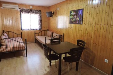 Hotel Hostal - Camping Ciudad De Cáceres:  CACERES