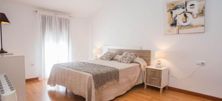 Hotel Apartamentos Soho Plaza Mayor Caceres Caceres: Foto 