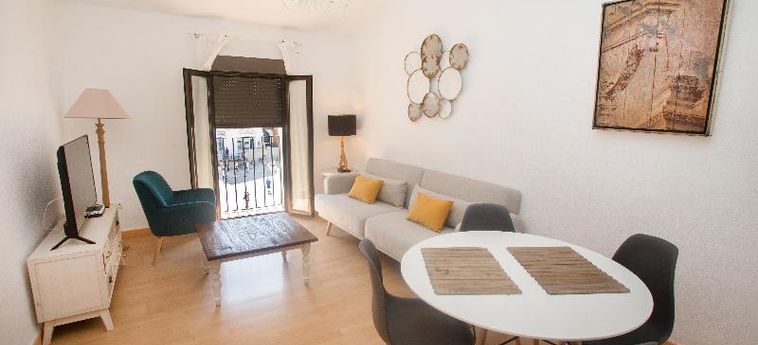 Hotel Apartamentos Soho Plaza Mayor Caceres Caceres: Foto 