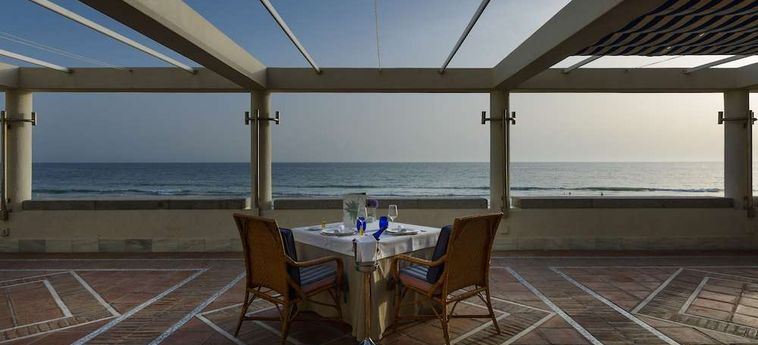Hotel Playa Victoria:  CADIZ - COSTA DE LA LUZ