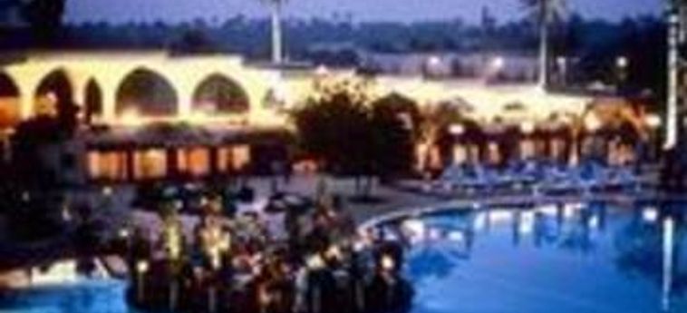 Hotel Pyramids Park Resort:  CAIRE