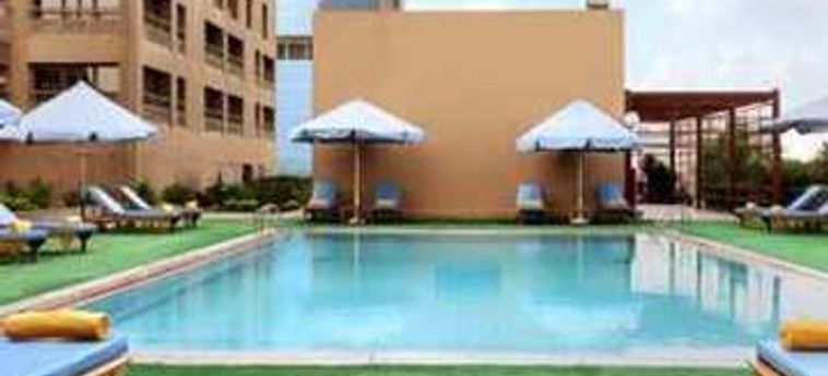 Hotel Hilton Cairo World Trade Center Residence:  CAIRE