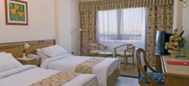 Hotel Swiss Inn Nile:  CAIRO