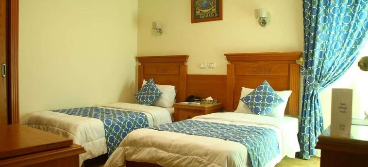 Hotel Tiba Pyramids Resort Cairo: Foto 