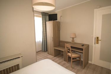 Hotel Pacific:  CALAIS