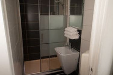 Hotel Pacific:  CALAIS