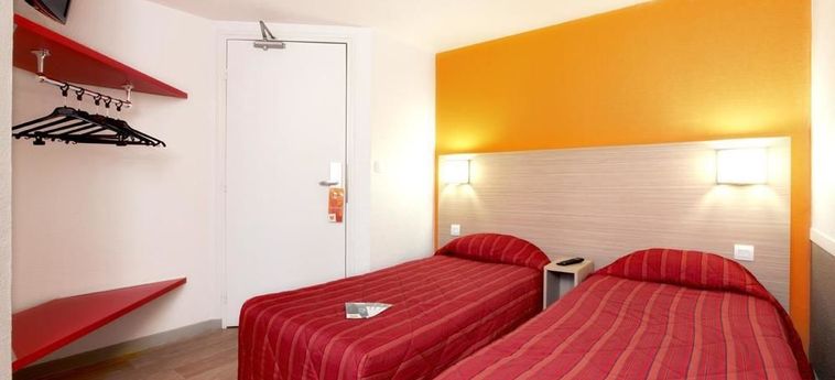 Heco Hotel Calais Centre -Gare Calais: Foto 