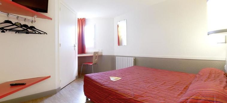 Heco Hotel Calais Centre -Gare Calais: Foto 