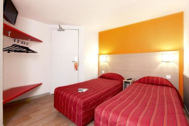 Heco Hotel Calais Centre -Gare Calais: Photo 