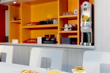 Heco Hotel Calais Centre -Gare Calais: Photo 
