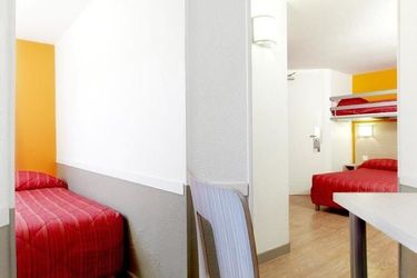 Heco Hotel Calais Centre -Gare Calais: Photo 
