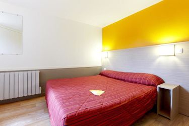 Heco Hotel Calais Centre -Gare Calais: Photo 