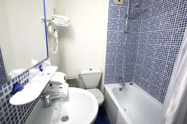 Sure Hotel By Best Western Calais Coquelles Tunnel S/ Manche Calais: Photo 