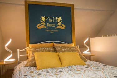 Hotel Aux 3 Nuances Suites Privatives &Amp; Spa Calais: Photo 
