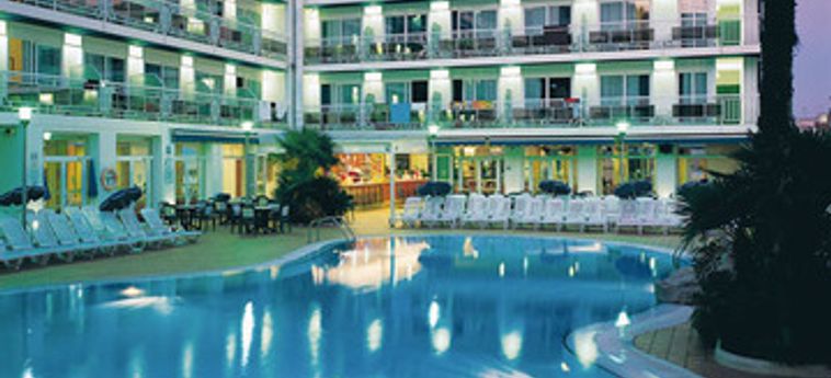 Hotel Mar Blau:  CALELLA - COSTA DEL MARESME