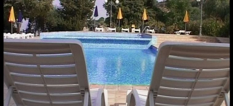 Hotel Villa Tasca:  CALTAGIRONE - CATANIA