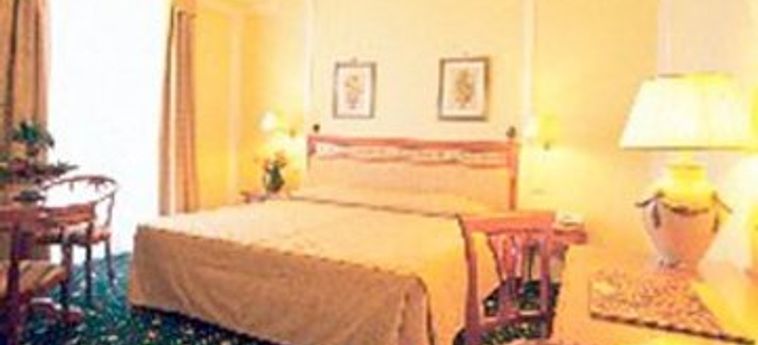 Hotel Nh Caltagirone Villa San Mauro:  CALTAGIRONE - CATANIA