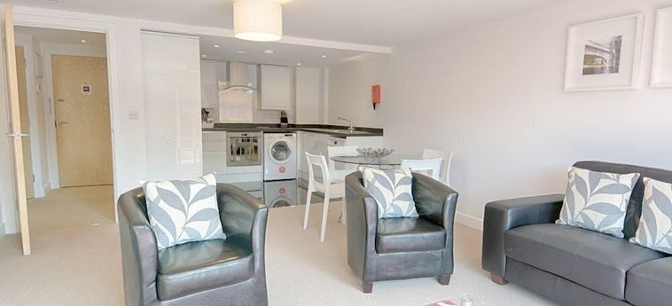ROOMSPACE APARTMENTS -BRADLEY COURT 4 Stelle